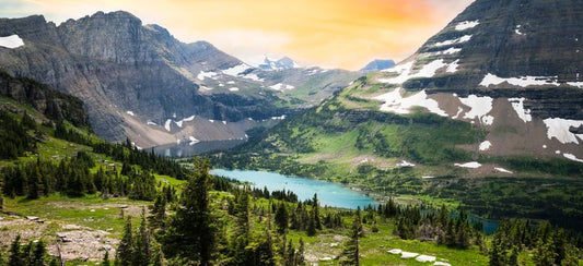 Best Flights to Glacier National Park Round Trips from $112 This Summer!